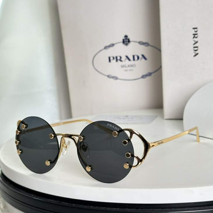 Picture of Prada Sunglasses _SKUfw75843118fw